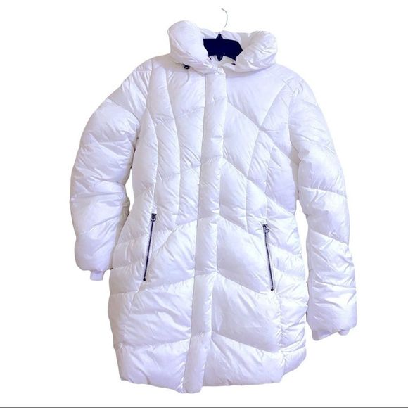 Madden NYC White Puffer Coat - Picture 9 of 14